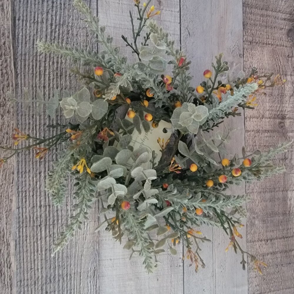 Eucalyptus Berry Candle Ring - Burnt Orange - 10"